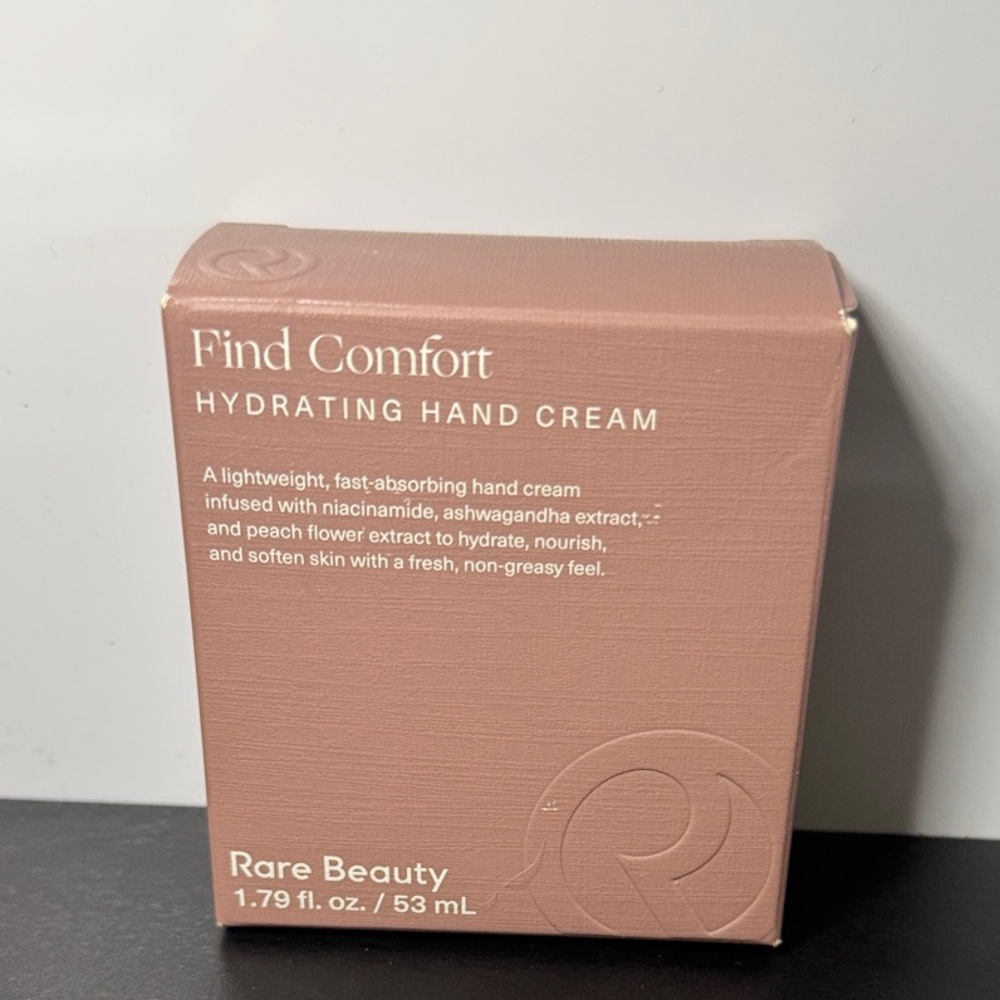 Rare Beauty Find Find Comfort Hydrating Hand Cream